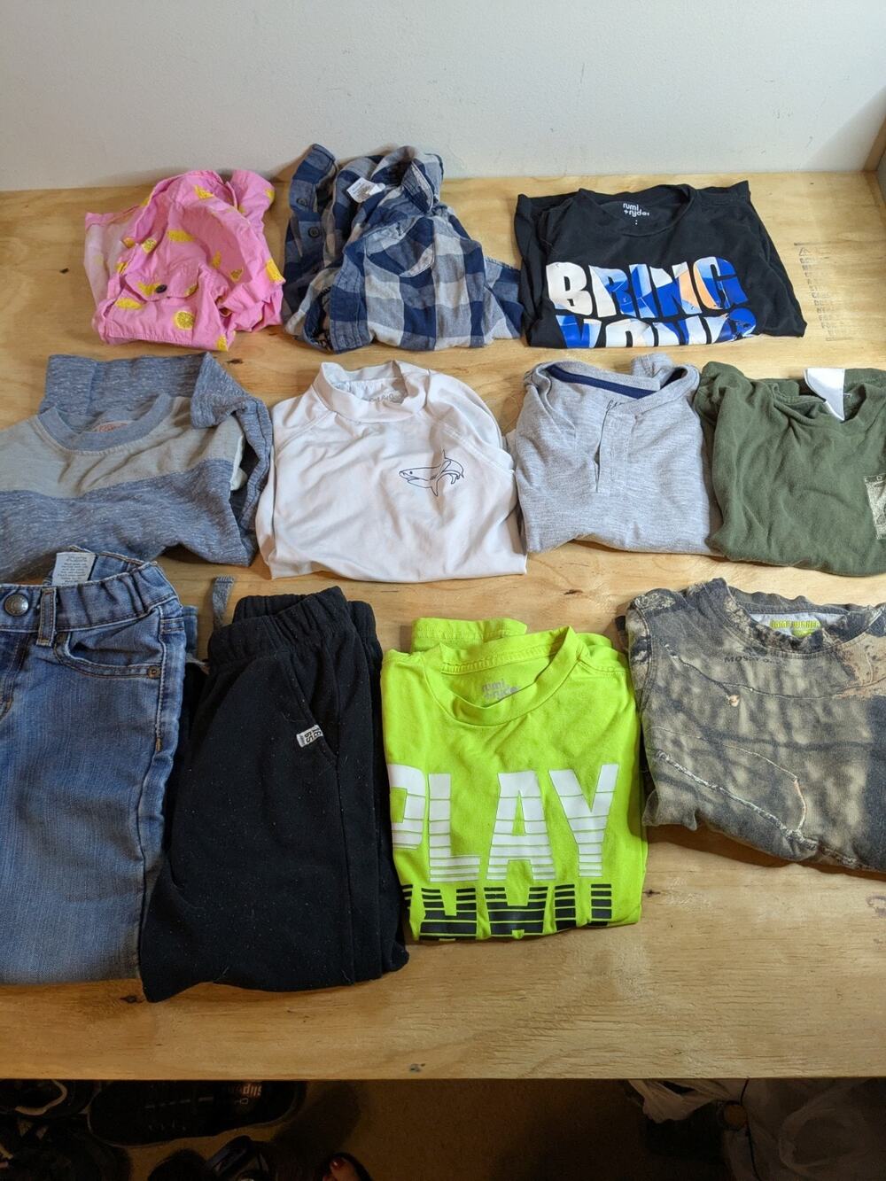 Boys Sz 4 Clothing Lot 11 Pieces Jeans Pants Shirts Swimshirt Tops Bottoms
